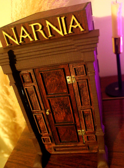 Narnia Book Nook – Handmade Magical Bookshelf Insert Home Decor