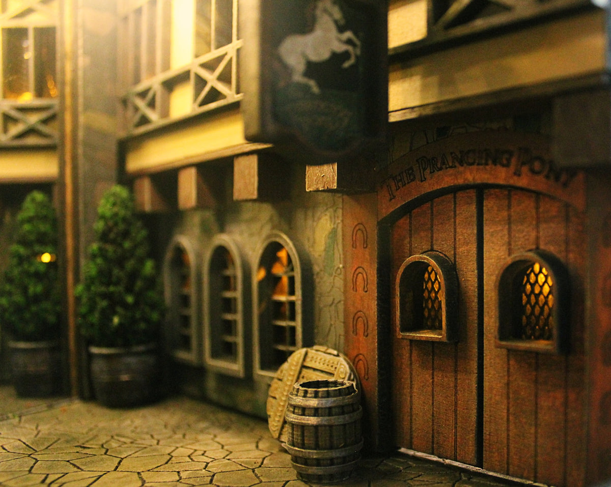 Lord of the Rings Book Nook – Handmade Prancing Pony Bookshelf Insert Decor