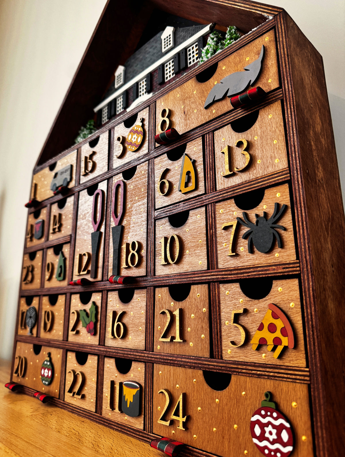 Home Alone Advent Calendar – Handmade 24 Day Christmas Countdown Wooden Decor